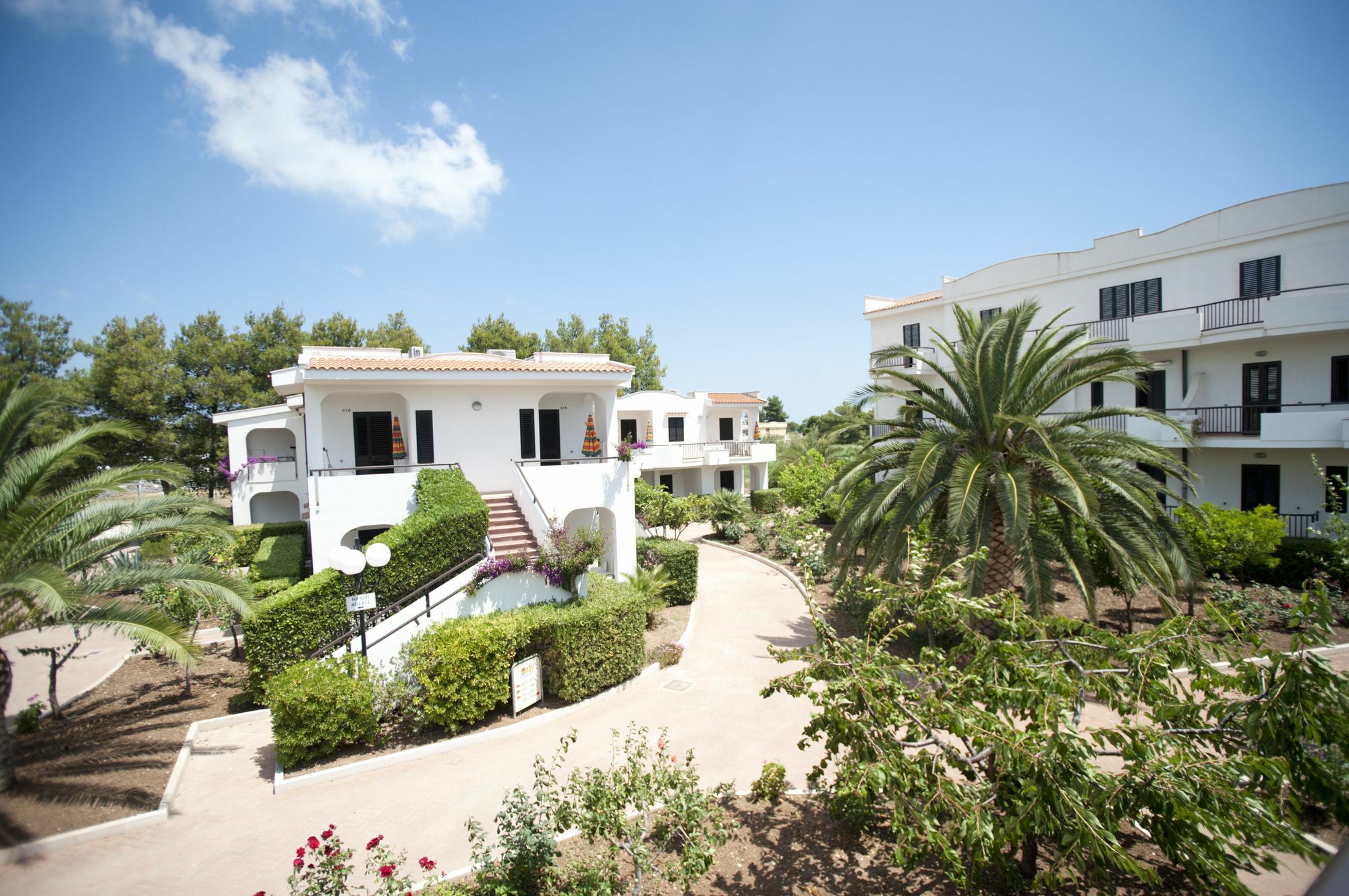 Oasiclub Hotel - Appartamenti Весте Екстериор снимка